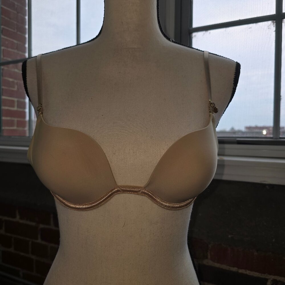 Nude bra